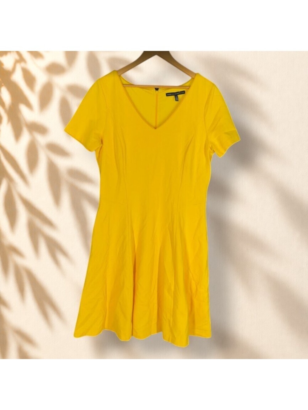 White House Black Market Dress Women XL Yellow Sheath Midi Zipper V-Neck Casual